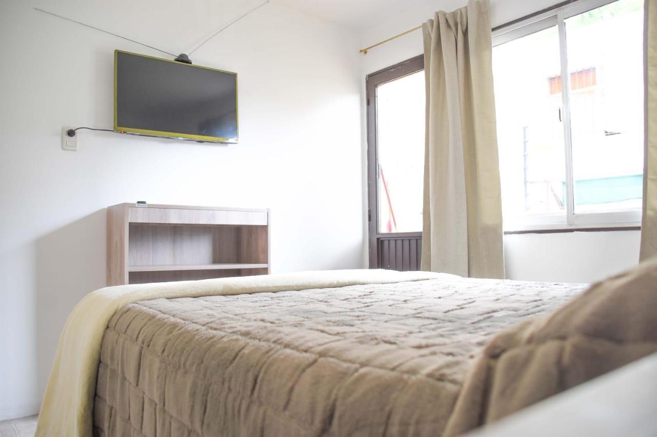 Apartamentos Quinta Seccion Mendoza Exteriör bild